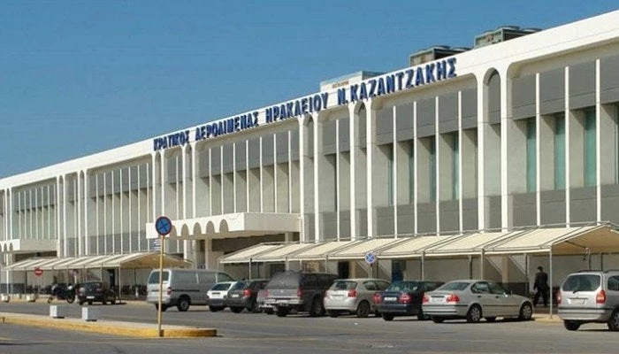 Κρήτη: Προσπάθησε να μπει στο αεροπλάνο με πιστόλι και σφαίρες